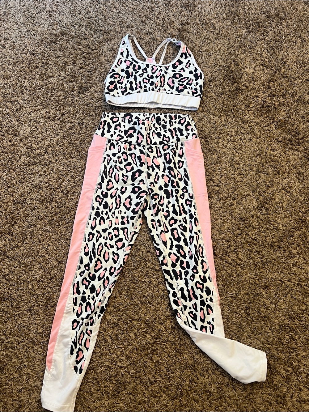 SHEIN White Pink & Black Leopard Print Sports Bra and Leggings Set